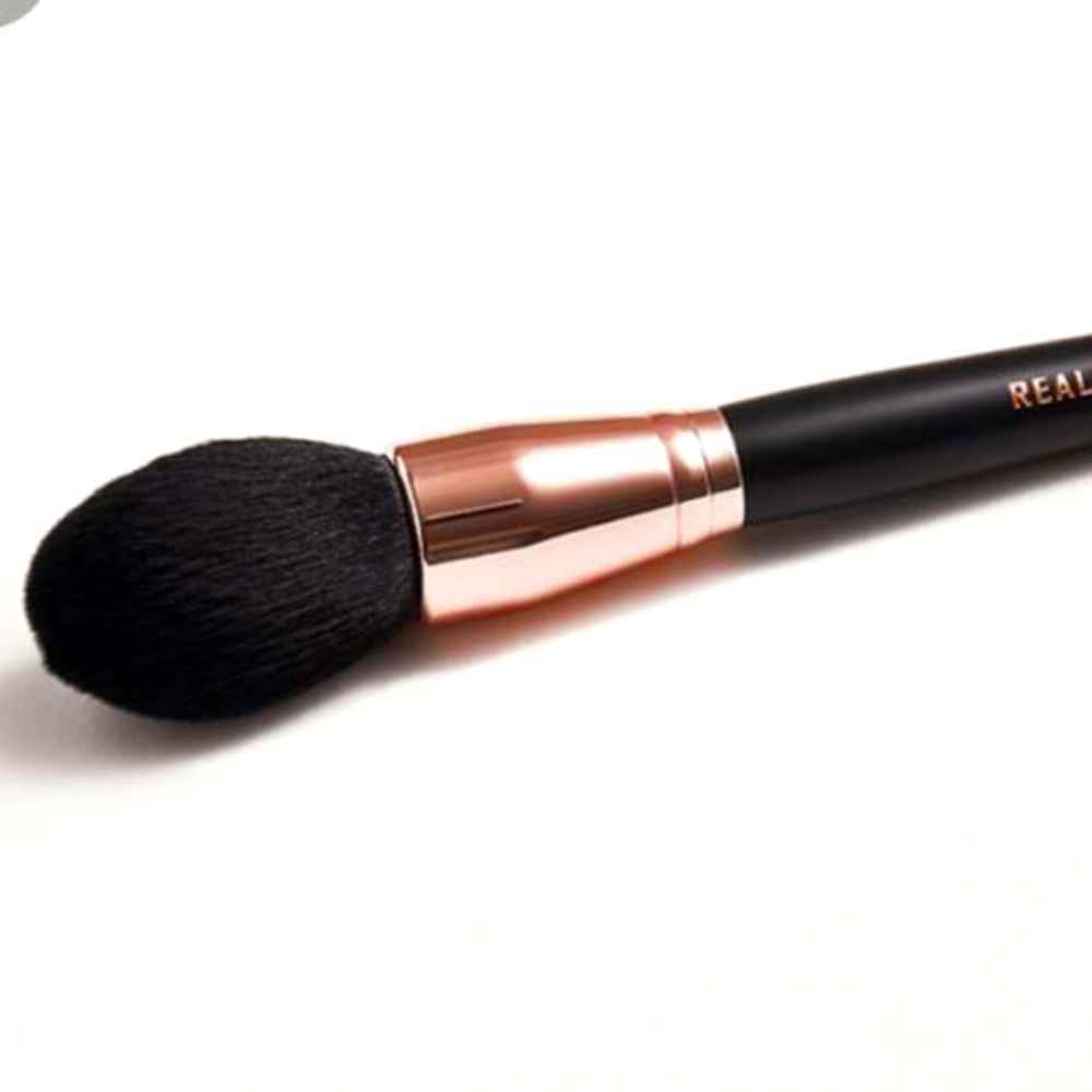 Powder Brush